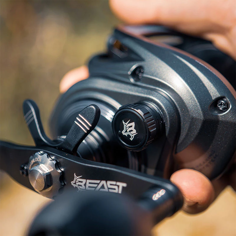 Abu Garcia Beast 300 Low Profile Reel LH